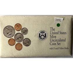 LOT OF TWO -1992 UNC US COIN SET (EACH SET HAS TWO COMPLETE SETS OF DENVER &  PHI. MINTS WITH PAPERS