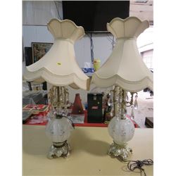 LOT OF 2 LAMPS WITH SHADES ( ANTIQUE) *TEARDROP LAMPS*