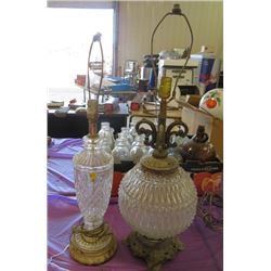 LOT OF 2 LAMPS (GLASS) *ELECTRIC*