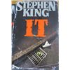 Image 3 : LOT OF 2 STEPHEN KING NOVELS (IT AND MISERY)