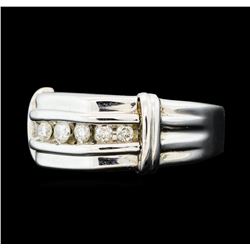 0.50 ctw Diamond Ring - 10KT White Gold