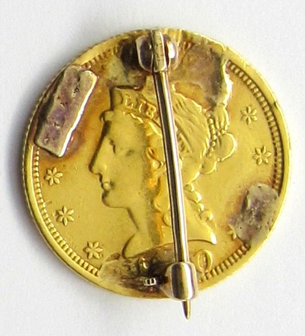 $2.50 GOLD LIBERTY LOVE TOKEN PIN