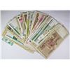 Image 2 : 400 PIECES OF FOREIGN CURRENCY