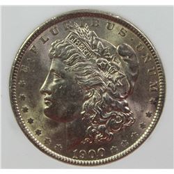 1900 MORGAN SILVER DOLLAR