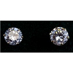 10K Yellow Gold Cubic Zirconia Earrings RV$360