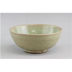 Chinese Yuan/Ming Longquan Porcelain Bowl