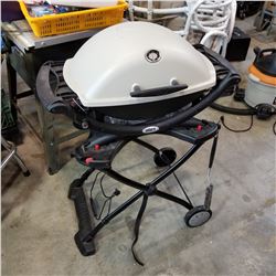 WEBER PORTABLE PROPANE BBQ