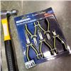 Image 3 : MASTERCRAFT PLIER SET AND HOME HANDYMAN STUBBY TOOL SET