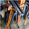 Image 2 : 2 ROLLER STANDS