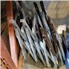 Image 2 : 4 WOOD AND ALUMINUM FOLDING LAWN CHAIRS
