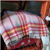 Image 2 : BOX OF WOOL BLANKETS