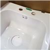 Image 2 : NEW SQAURE DROP IN SINK