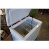 Image 3 : DANBY WHITE APPARTMENT SIZE FREEZER