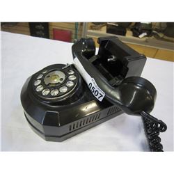 VINTAGE ROTARY PHONE