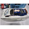Image 2 : 2 REMOTE CONTROL MARIO CARTS AND CAST CAR