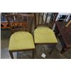 Image 2 : 2 MCM GREEN SEAT DINING CHAIRS