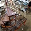 Image 1 : 2 BRASS PLANTER STANDS AND 4-TIER SHELF