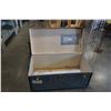 Image 3 : METAL SHIPPING TRUNK
