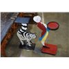 Image 1 : 2 BUTLER STANDS