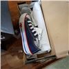 Image 2 : 2 PAIRS OF CHILDRENS CONVERSE - SIZE 10.5 US YOUTH