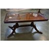 Image 1 : GLASS INSERT DUNCAN PHYFE COFFEE TABLE