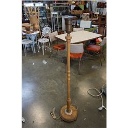 VINTAGE WOOD FLOOR LAMP