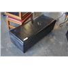 Image 2 : LEATHER STORAGE OTTOMAN