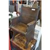 Image 1 : CHURCH PEW CHAIR