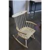 Image 1 : VINTAGE ROCKING CHAIR