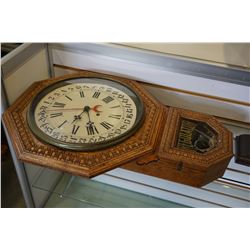 WOODEN CASED REGULATOR CLOCK W/ KEY NO PENDULUM