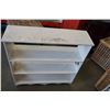 Image 2 : WHITE SHELF