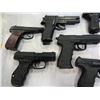 Image 2 : BOX OF 4.5MM CO2 BB GUNS, 8 PISTOLS, AND COPPERHEAD BBS