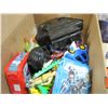 Image 2 : BOX OF VINTAGE TOYS STAR WARS, GHOSTBUSTERS, AND MORE