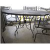 Image 2 : METAL PATIO TABLE AND 4 CHAIRS