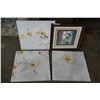 Image 1 : 4 FLORAL PRINTS - 3 ON CANVAS