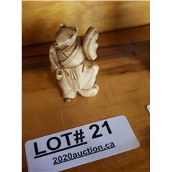 JAPANESE IVORY NETSUKE