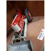 Image 2 : VINTAGE RED HUBLEY DIE CAST TRACTOR