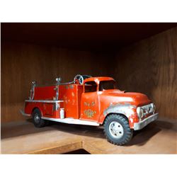 VINTAGE RED  METAL FIRE TRUCK