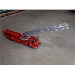 MODEL TOYS DIE CAST METAL FIRETRUCK
