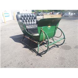 DECORATIVE HORSE-DRAWN CUTTER SLEIGH