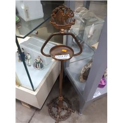METAL STAND ASHTRAY WITH SHIP DETAIL