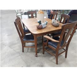 QUARTER SAWN OAK TABLE WITH SIX CHAIRS