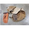 Image 3 : LEATHER SADDLEBAGS AND HOLSTER