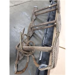 VINTAGE NAUTICAL LADDER