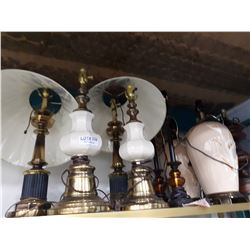 LARGE LOT OF TABLE LAMPS