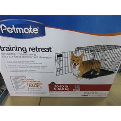 New PetMate Training Retreat / Wire Kennel for 20-30lb Dogs/Pets