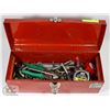 Image 1 : RED METAL MASTERCRAFT TOOL BOX W/ TOOLS