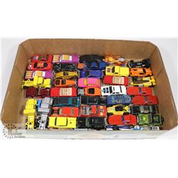 LARGE FLAT OF VINTAGE HOTWHEELS