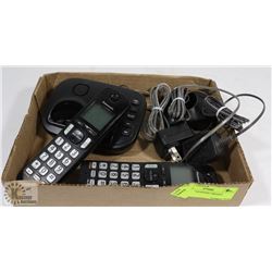 SET OF 2 PANASONIC PHONES