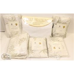 BOX W/NEW CRUSHED SHEER ROD POCKET